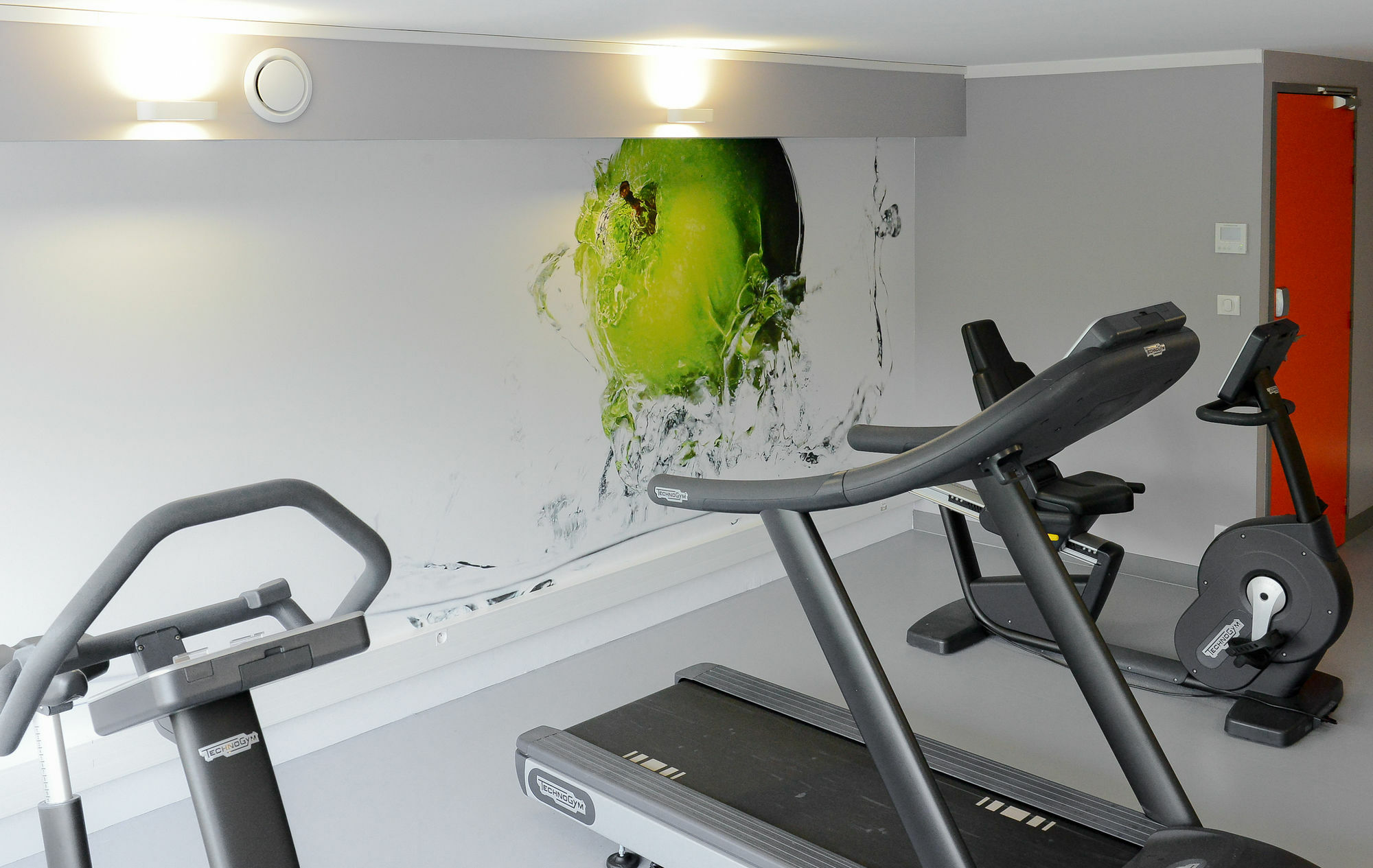 Ibis Styles Caen Centre Gare Hotel Екстериор снимка